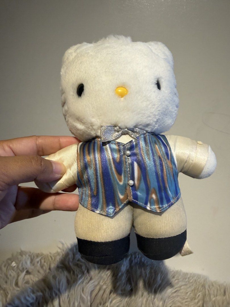 Hk (Category: Plushies & Soft Toys) located in La Trinidad. Submitted by reeze_24 (Listing ID 1467841528, Image 3). Description: .
