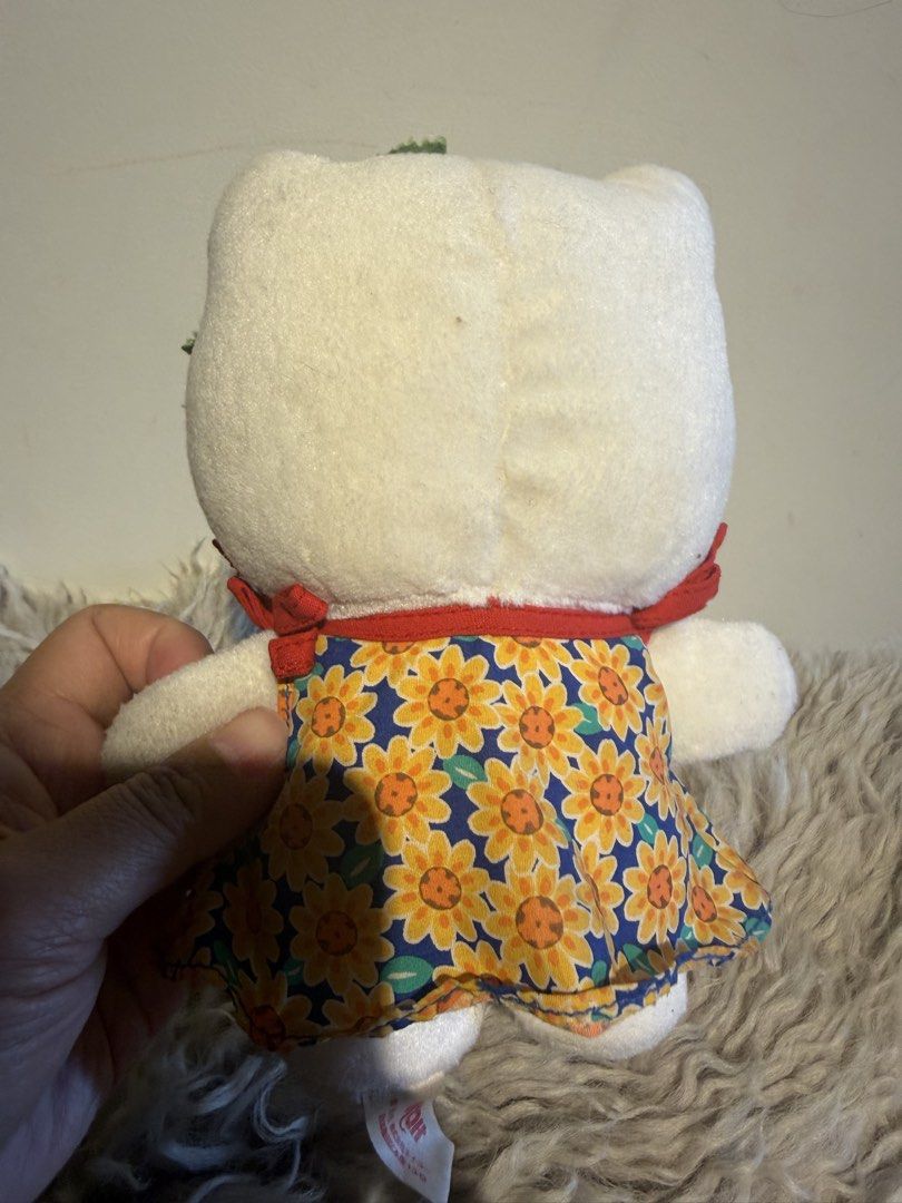 Hk (Category: Plushies & Soft Toys) located in La Trinidad. Submitted by reeze_24 (Listing ID 1467842532, Image 3). Description: .