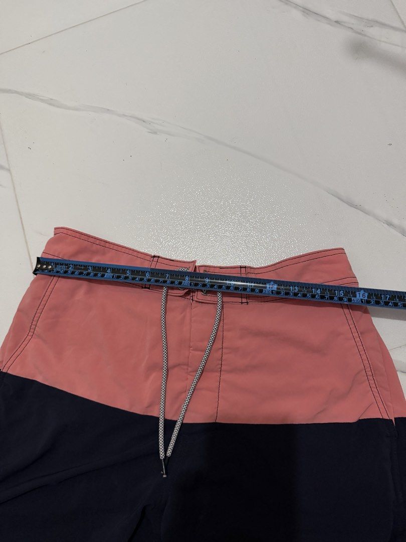 H&M Shorts (Category: Shorts) located in Las Pinas. Submitted by gmonteros (Listing ID 1467934431, Image 3). Description: .
