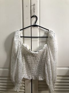 (Category: ) located in . Submitted by closetbyp (Listing ID 1468056957, Image 1). Description: .