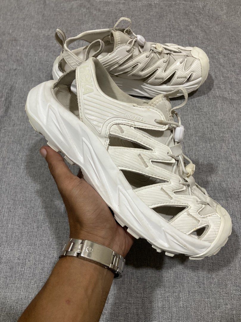 HOKA ONE ONE HOPARA (Category: Sneakers) located in Zamboanga. Submitted by deensthrifting (Listing ID 1467956712, Image 2). Description: HOKA ONE ONE HOPARA SIZE: 6Mens, 7Wmn, 38.2/3 VERY GOOD CONDITIONS NO MAJOR FLAWS MINIMAL SIGN OF USAGE -1999+shipping fee Loc:Mindanao.