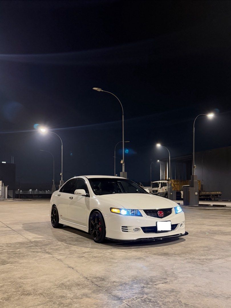 Honda Accord Euro R 2.0 (M) (Category: Used Cars) located in Singapore. Submitted by jackkkkkkkkkkkk998 (Listing ID 1468028028, Image 2). Description: Reluctant sale. Zero Leaks at all. All wear and tear fully done up. Feel free to go for PPI/ Compression Test as you wish. Complete records of over 10 years of maintenance and wear-and-tear with receipts. Dont need consignment frm dealers thanks! Key Modifications : - LTA approved (With Cert) JS Ra