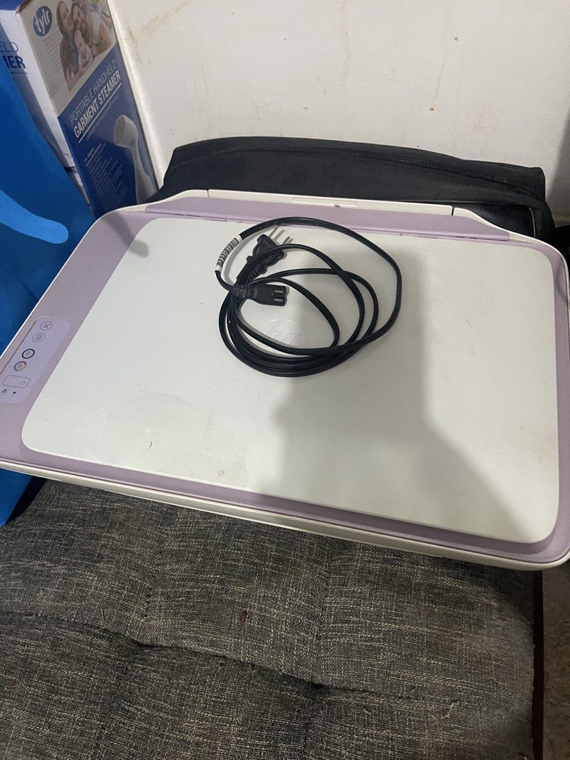 HP printer (Category: Printers, Scanners & Copiers) located in Muntinlupa City. Submitted by calmriver_1ff07e (Listing ID 1467921028, Image 1). Description: Declutterring Di na nagagamit.