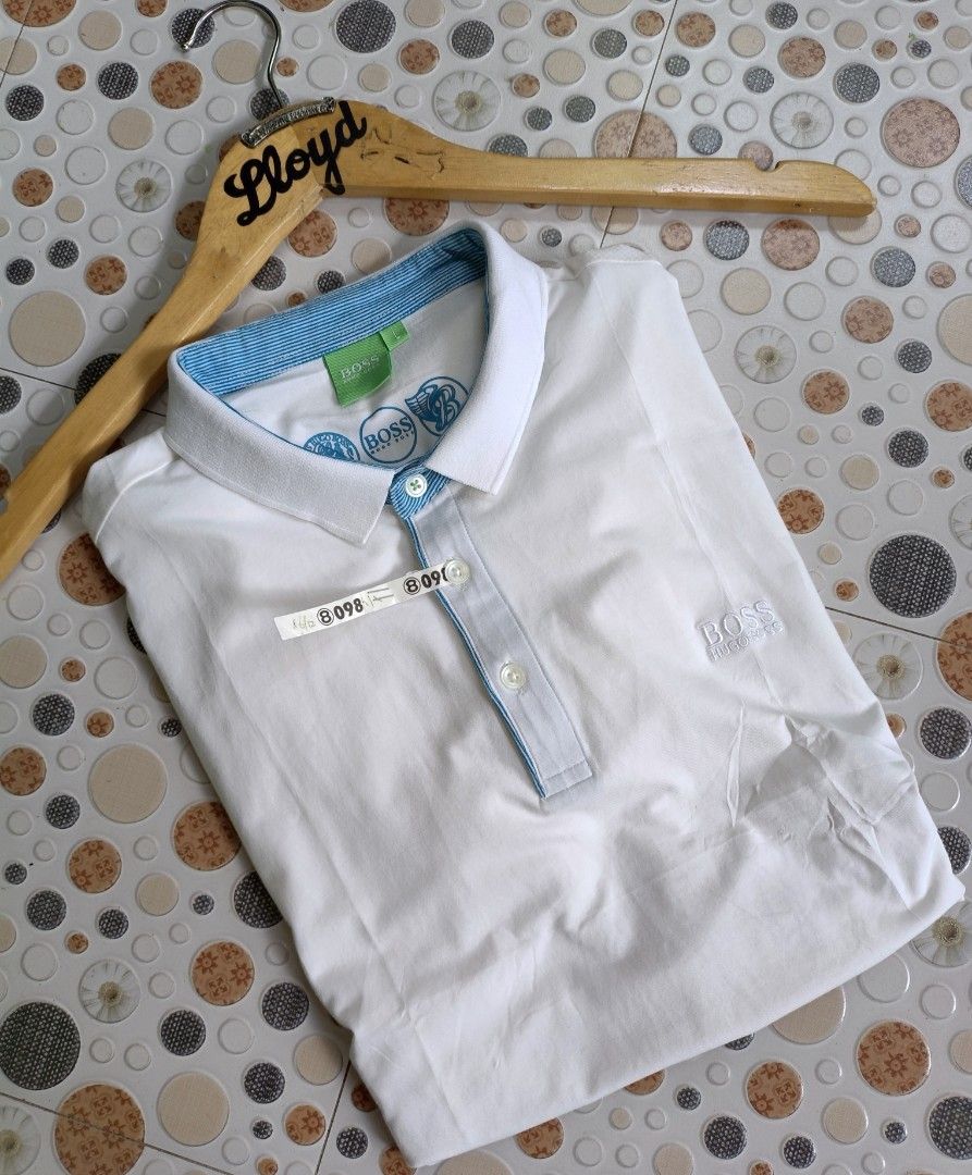 HUGO BOSS (Category: Formal Shirts) located in Manila. Submitted by chavez_lloyd (Listing ID 1467942535, Image 1). Description: HUGO BOSS size: Large dim's: W'20 × L'28 excellent cond location negross occidental.