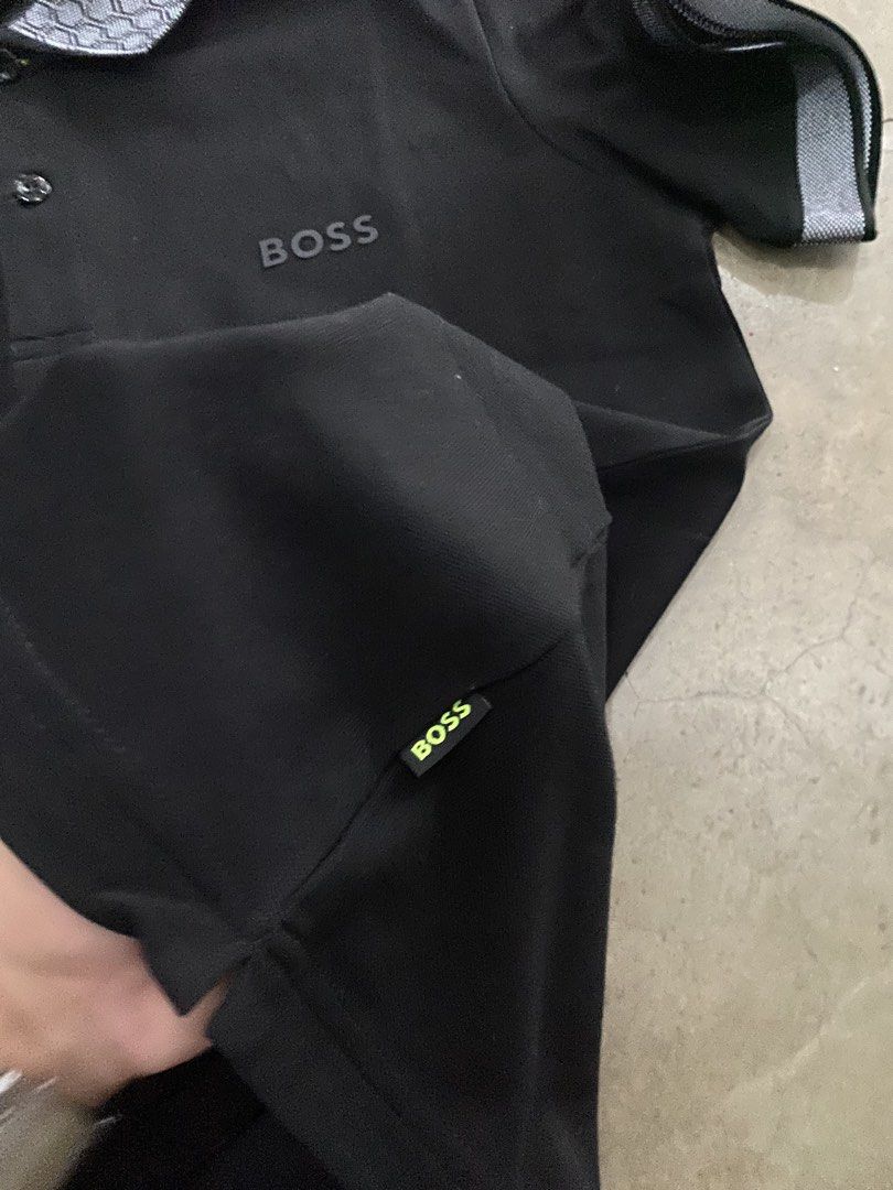 Hugo Boss (Category: Formal Shirts) located in Bago City. Submitted by thrifthunt.6101 (Listing ID 1467943334, Image 3). Description: Hugo Boss Size Med / 19.5/26.5 Brandnew No issue 10/10.