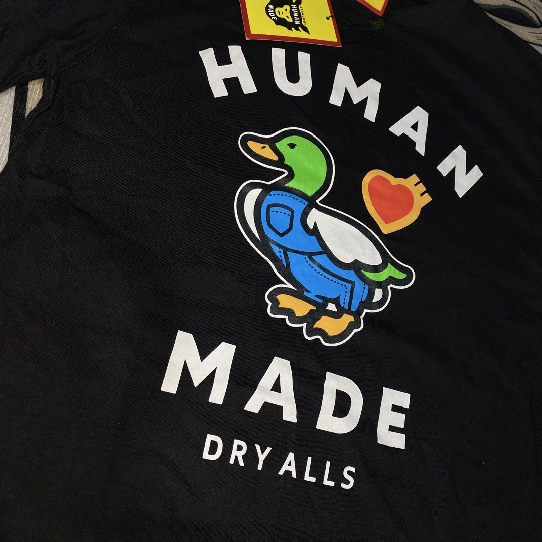 Human Made Big Duck (Category: Activewear) located in Bacoor. Submitted by fitcart (Listing ID 1467869711, Image 2). Description: Size: S Dimensions: 26 × 20 Fabric: Cotton Condition: Good Condition Color Rate: 9/10 Issue: N/A Price: ₱350 📩 CLAIM: PM TO CLAIM.