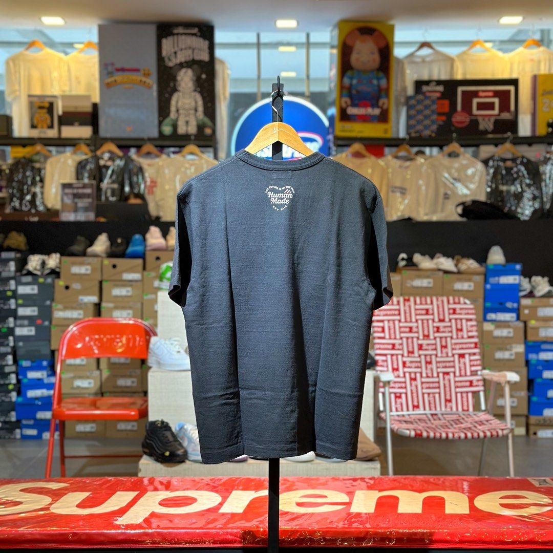 Human Made Graphic T-Shirt Black (HM32TE019) Large (Category: Tshirts & Polo Shirts ) located in Quezon City. Submitted by inside_plug (Listing ID 1467924521, Image 2). Description: For Sale Human Made Graphic T-Shirt Black (HM32TE019) Large Brandnew Dm us to purchase.