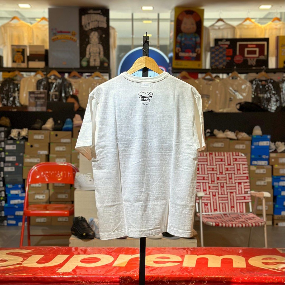 Human Made Graphic T-Shirt White (HM32TE019) (Category: Tshirts & Polo Shirts ) located in Quezon City. Submitted by inside_plug (Listing ID 1467922838, Image 2). Description: For Sale Human Made Graphic T-Shirt White (HM32TE019) Large Brandnew Dm us to purchase.