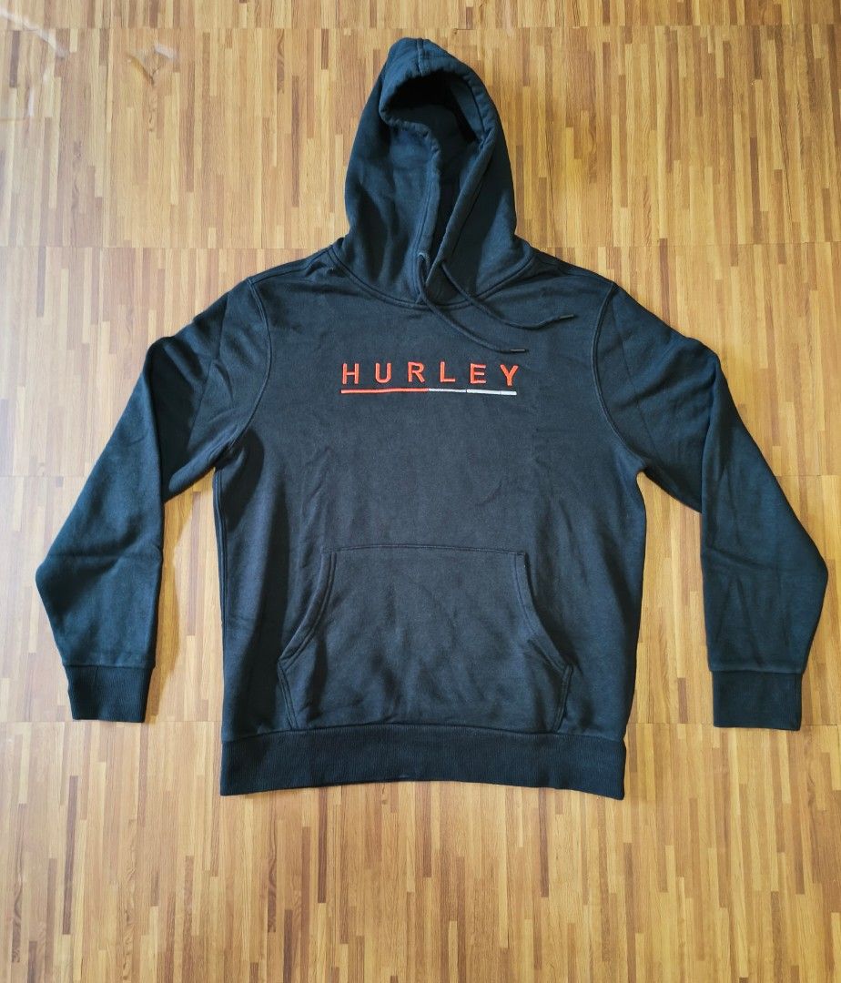Hurley Hoodie (Category: Hoodies) located in Cavite. Submitted by south.loot (Listing ID 1467898470, Image 1). Description: Hurley Hoodie Size M Length 26.5 Width 22 Color rate 9/10 Excellent condition.