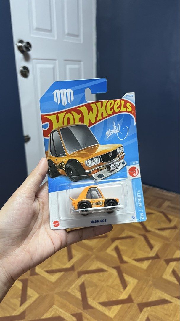 HW J-Imports version RX-7 (Category: Vehicle & Diecast Models) located in Lucena. Submitted by betsubaraph (Listing ID 1467918112, Image 1). Description: HW J-Imports version MAZDA RX-3 .