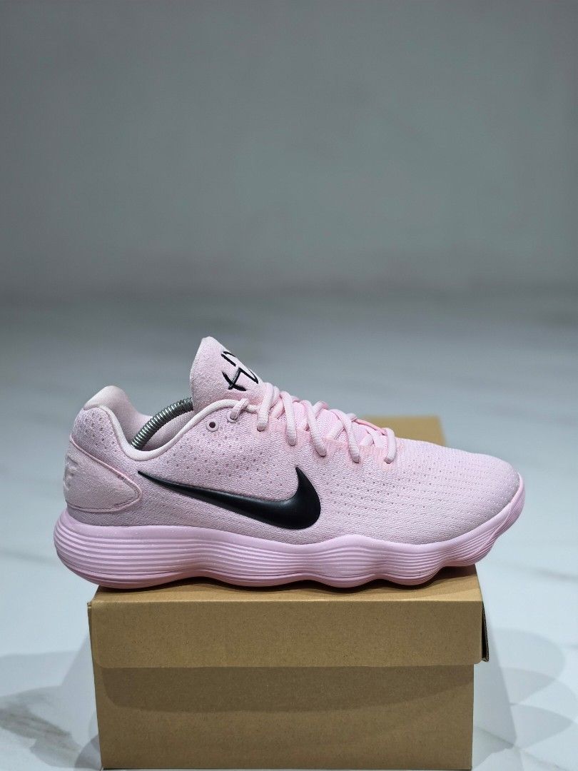 HYPERDUNK 2017 LOW PINK FOAM (Category: Sneakers) located in Caloocan City. Submitted by 321soled (Listing ID 1467895068, Image 1). Description: for sale/trade hd 2017 low pink foam size 10.5 used / rep box 2,995 south caloocan area ig/fb: 321soled.