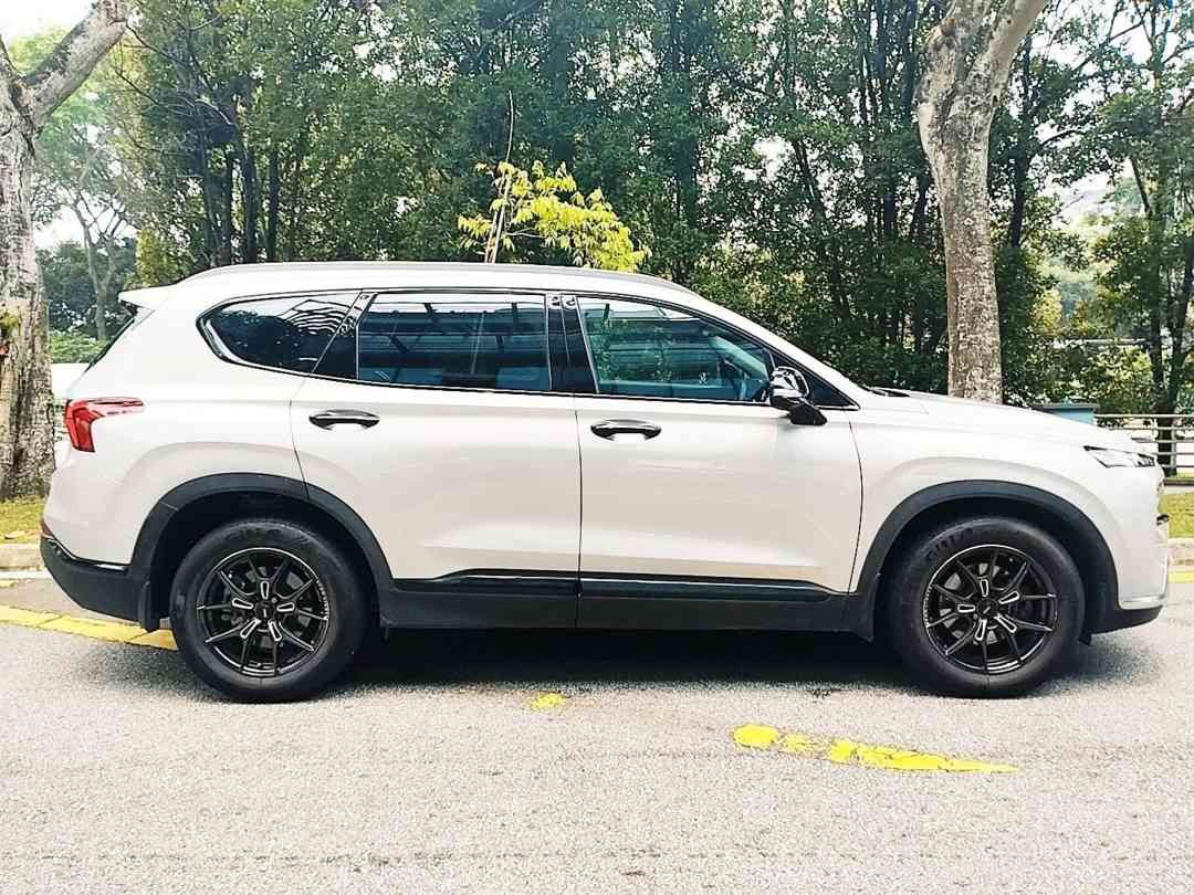 HYUNDAI TM SANTA FE 1.6 T-GDI HEV SR (Category: Used Cars) located in Singapore. Submitted by queenscarpl (Listing ID 1466606257, Image 2). Description: Showroom: Sin Ming 176 Sin Ming Drive #01-18 Singapore 575721 Sales Contact: Alvin Ng tel:88132929 .