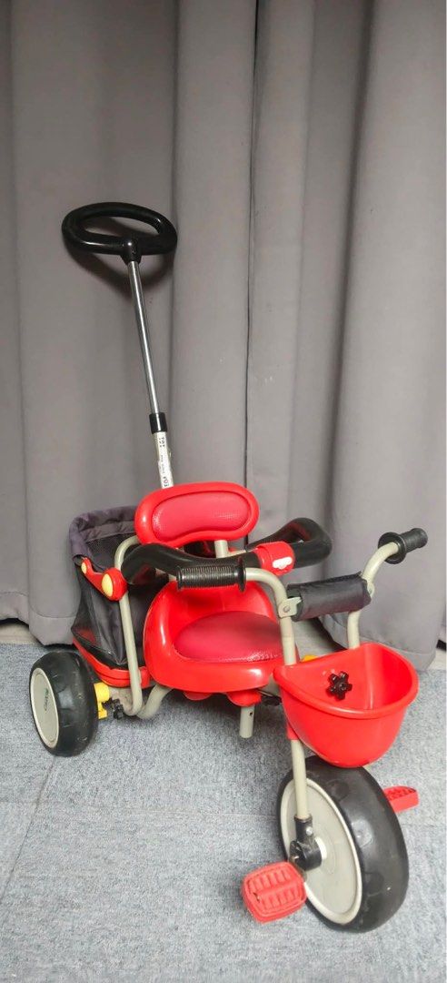 IDES CARGO PUSH BIKE FOR TODDLER (Category: Kids Toys) located in Manila. Submitted by chaychaii (Listing ID 1467897555, Image 2). Description: NEW ARRIVAL‼️ IMPORTED FROM JAPAN IDES CARGO PUSH BIKE FOR TODDLER 🔰TRI WHEELS WITH FREE WHEEL PUSH 🔰ADJUSTABLE PUSH HANDLE 🔰LIGHTWEIGHT ❌NO ISSUE❗MARK OF USAGE ONLY .