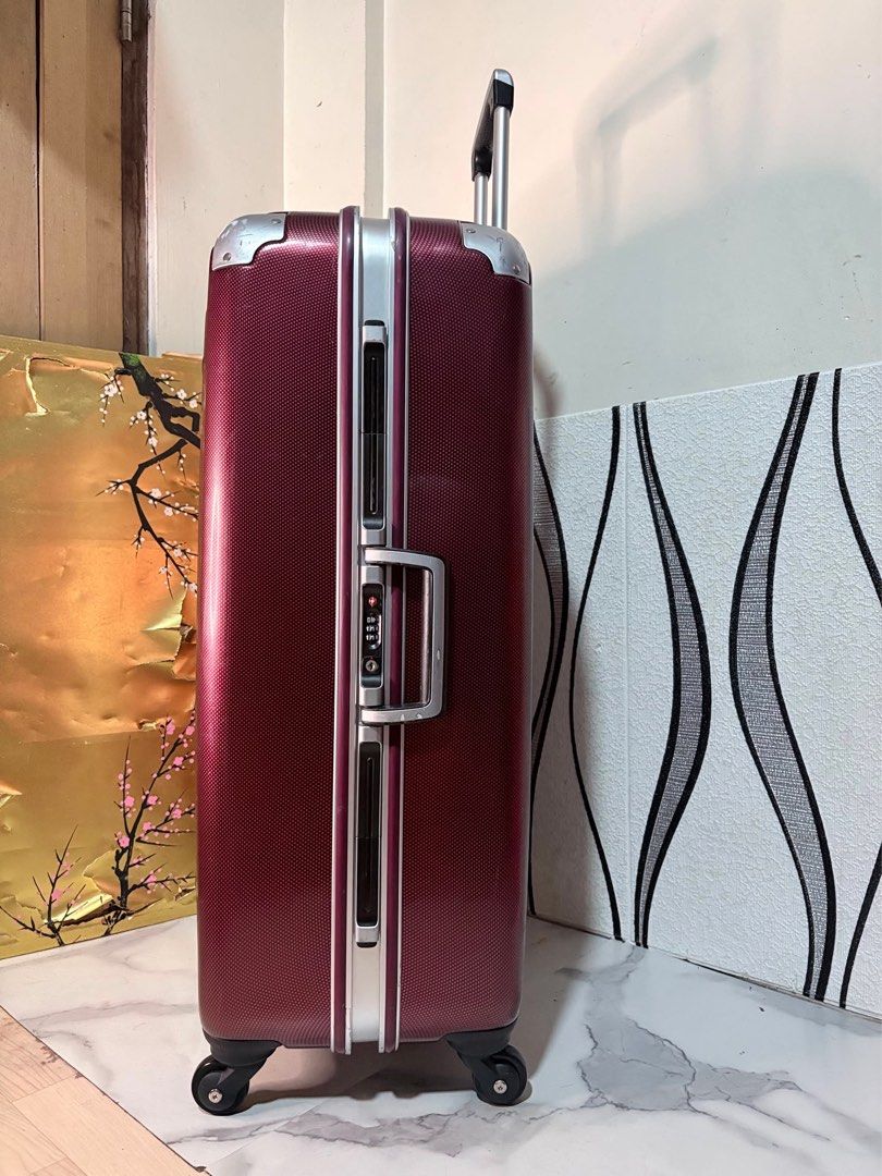 IMPORTED FROM JAPAN V-ROOX STUDIO BRAND XL (Category: Luggage) located in Valenzuela. Submitted by kyotosurplus (Listing ID 1467966255, Image 3). Description: 🇯🇵IMPORTED FROM JAPAN ORIGINAL V-ROOX BRAND XLARGE SIZE LUGGAGE🇯🇵 🎯 TSA APPROVED CODED LOCK 🎯 CLIP TYPE - ZIPPERLESS 🎯 PUSH HANDLE TROLLEY 🎯 SMOOTH 360 WHEELS ROTATION 🎯 TOP AND SIDE HANDLE CARRY 🎯 DURABLE CASE 🎯 WIDE SPACE CAPACITY NO ISSUE.. MINIMAL MARK OF USAGE ONLY‼️ .