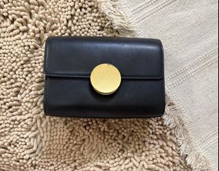 (Category: ) located in . Submitted by heartshop.ph (Listing ID 1468056172, Image 1). Description: .
