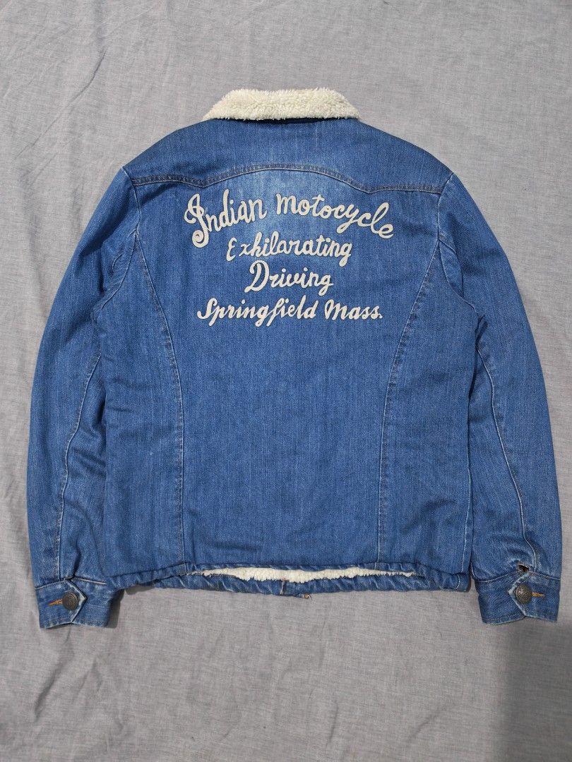 Indian motorcycle sherpa denim jacket (Category: Coats, Jackets and Outerwear) located in Baguio. Submitted by used_clothing2600 (Listing ID 1467938342, Image 2). Description: Indian motorcycle sherpa denim jacket size medium verygood condition width 21 length 27 shoulders 19 sleeve length 26 P 1,980.