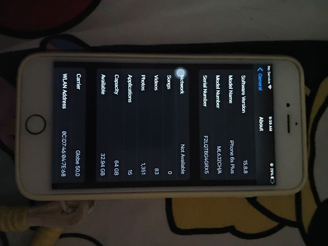 Ip 6s plus 64gb (Category: iPhone 6 Series) located in Las Pinas. Submitted by celcarillo (Listing ID 1467852210, Image 2). Description: can reset 64gb scratches sa likod but di noticeable since may case.