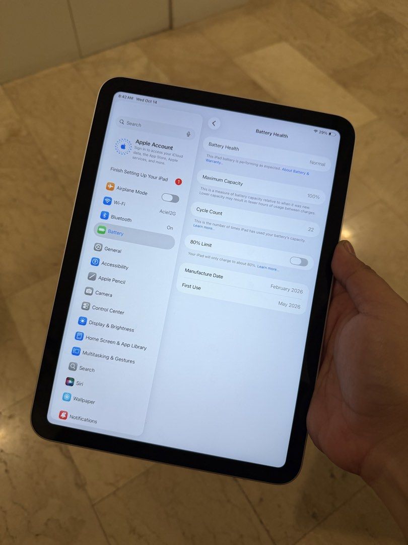 iPad A16 (Category: iPad) located in Manila. Submitted by harryelizondo (Listing ID 1468012576, Image 2). Description: For Sale only iPad A16 Silver 128gb 100% battery health 22 cycle count Unit only Nego for sure buyer Meetup: San Juan / Manda.
