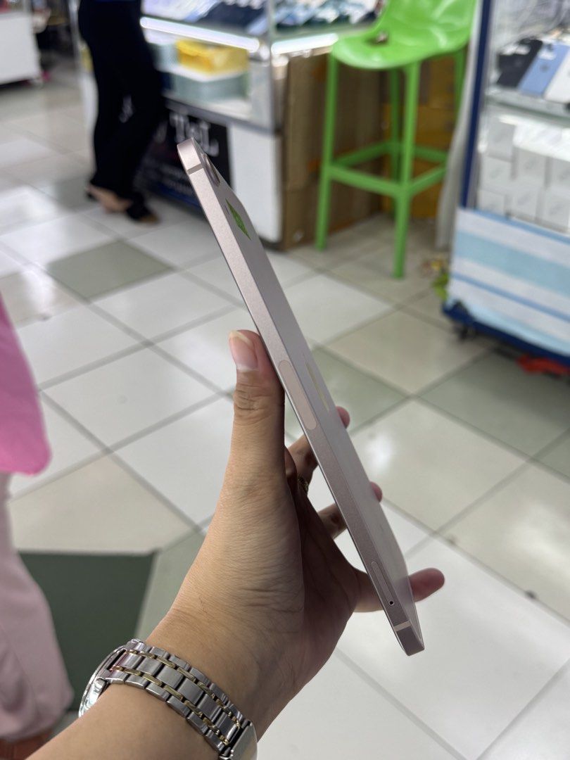 IPAD MINI 6 256GB 5G CELLULAR (Category: Other Gadgets) located in San Juan City. Submitted by aynaagadgets (Listing ID 1467983155, Image 2). Description: IPAD MINI 6 256GB 5G WITH SIM OCTOBER 2026 STALL #: XB-07 FOR SALE | TRADE / SWAP PASS SA MGA SCAMMERS / THIRD PARTY (RFS: Buy and Sell) ⬇️DETAILS⬇️ •256 GB (Other storage is also available) •Starlight (Other color is also available but price may vary) •NTC Variant •95% Smooth •Truetone Working