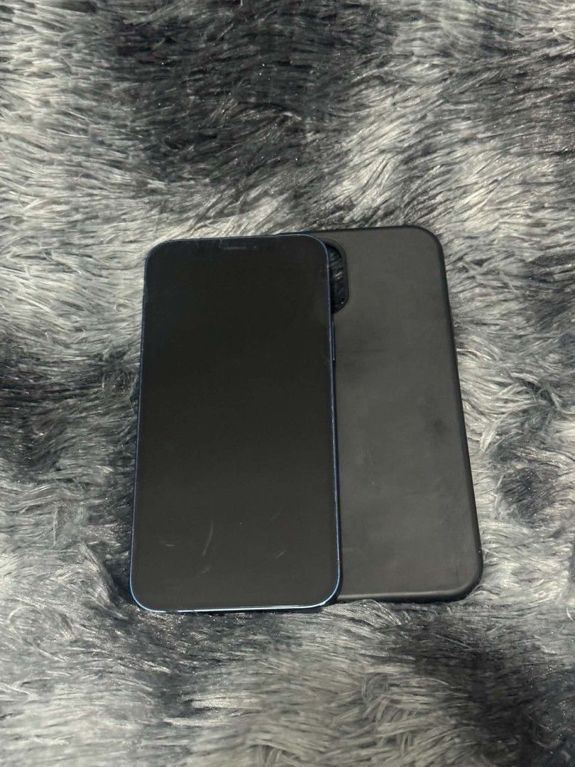 iphone 12 (Category: iPhone 12 Series) located in Manila. Submitted by kgonzales.2nd (Listing ID 1467886164, Image 3). Description: FOR SALE OR SWAP SA LOWER UNIT NA IPHONE + CASH‼️‼️‼️ IPHONE 12 128GB FU ( ANYSIM ) 72% BATTERY HEALTH ✅ FACE ID WORKING ✅ TRUETONE WORKING ✅ FRONT & BACK CAM MALINAW ✅ NO HISTORY OF REPAIR ISSUE: MINSAN DI NAG FFOCUS X1 CAM ₱9,000.