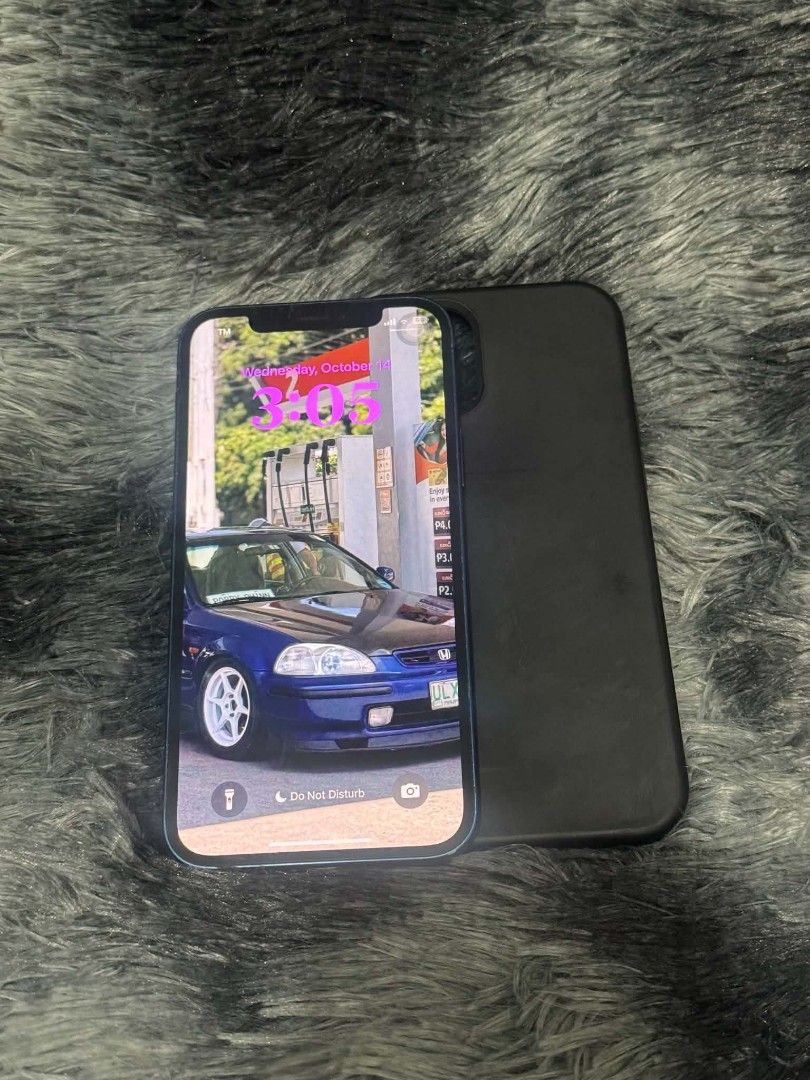 iphone 12 (Category: iPhone 12 Series) located in Manila. Submitted by kgonzales.2nd (Listing ID 1467886164, Image 2). Description: FOR SALE OR SWAP SA LOWER UNIT NA IPHONE + CASH‼️‼️‼️ IPHONE 12 128GB FU ( ANYSIM ) 72% BATTERY HEALTH ✅ FACE ID WORKING ✅ TRUETONE WORKING ✅ FRONT & BACK CAM MALINAW ✅ NO HISTORY OF REPAIR ISSUE: MINSAN DI NAG FFOCUS X1 CAM ₱9,000.