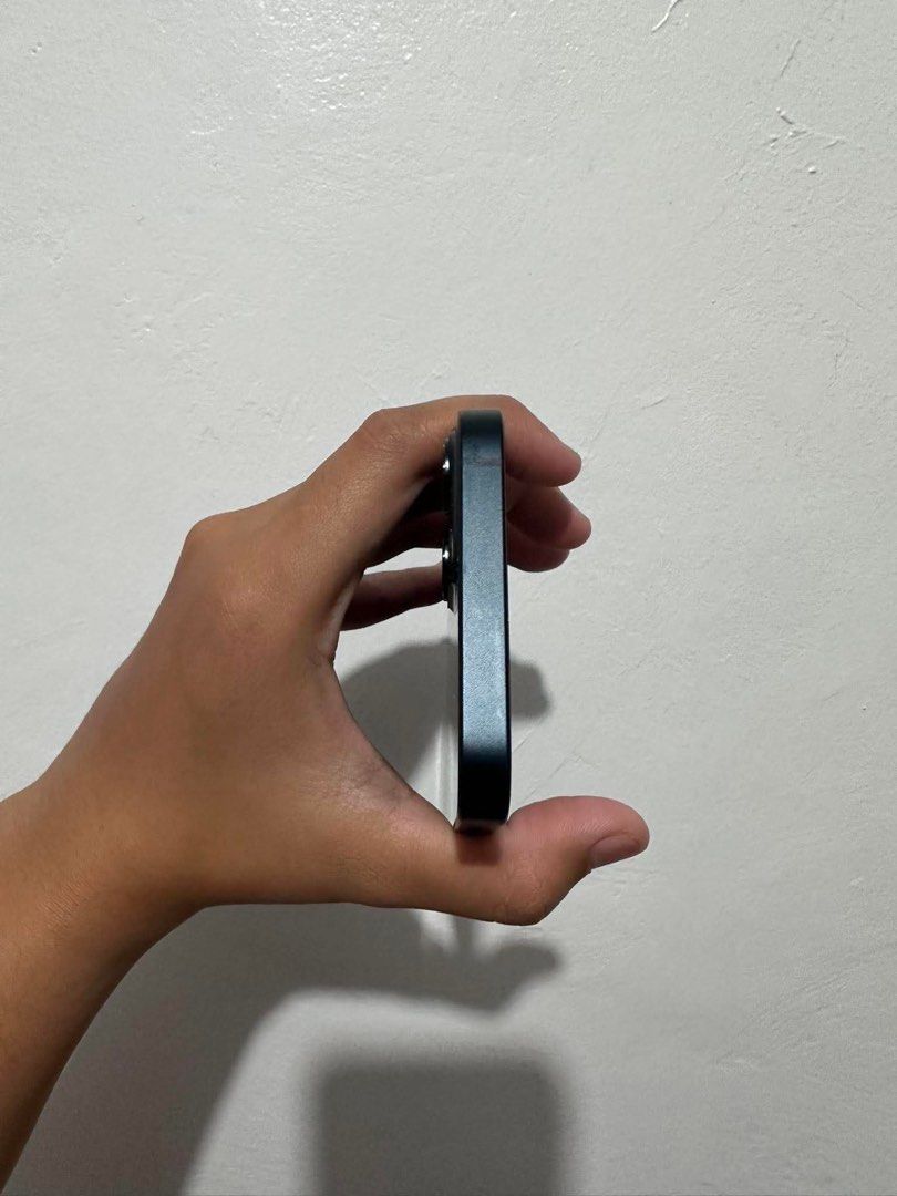 iphone 13 (Category: iPhone 13 Series) located in Manila. Submitted by rusell89 (Listing ID 1467933157, Image 3). Description: .