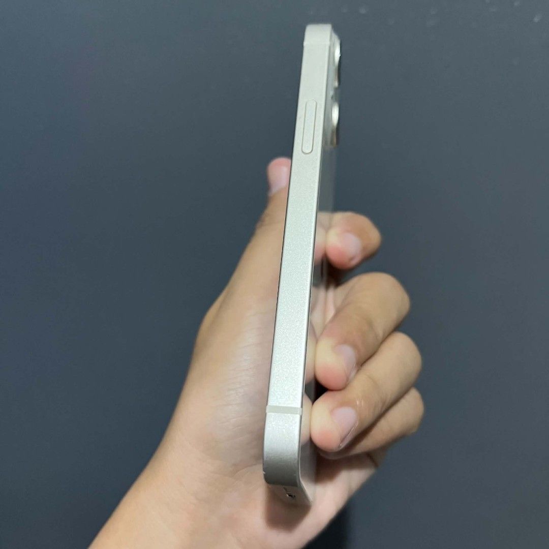 iPhone 13 MINI (256GB) FACTORY UNLOCKED (Category: iPhone 13 Series) located in San Juan City. Submitted by serenndipity7 (Listing ID 1468006485, Image 3). Description: iPhone 13 MINI (256GB) FACTORY UNLOCKED SPECS: •White color •Good as new •Any sim will work •No history of repair •Reset all you want •95% batt life •True tone working •Face ID working •ios 27 •Good as new •Not refurbished/clone •All working •Unit only LOCATION: San Juan City, Met