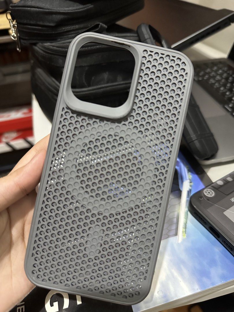 IPHONE 14 PRO MAX PHONE CASES TAKE ALL (Category: Cases & Sleeves) located in Manila. Submitted by _ngaz (Listing ID 1467935906, Image 3). Description: TAKE ALL.