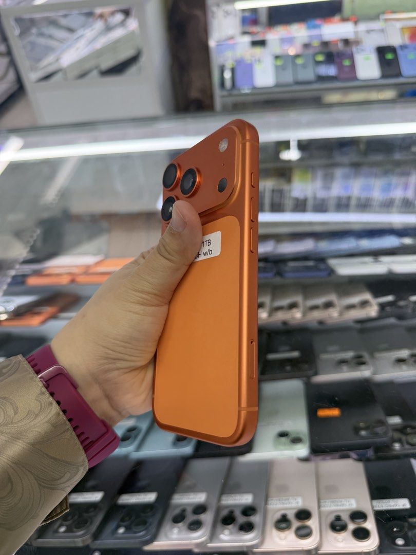 Iphone 17 Pro 1TB 90% BH FU NTC No issue (Category: iPhone 17 Series) located in San Juan City. Submitted by javedsgadgetshop (Listing ID 1467894427, Image 3). Description: Posting available device for today! QUICK INFO : Iphone 17pro 1TB 90% battery Factory unlock No issue / No repair Comes w/ case&charger&box Price may vary depends on the available Accepting swap/trade-in/installment/walk-in/delivery. For reference: visit our page - Javed's Gad