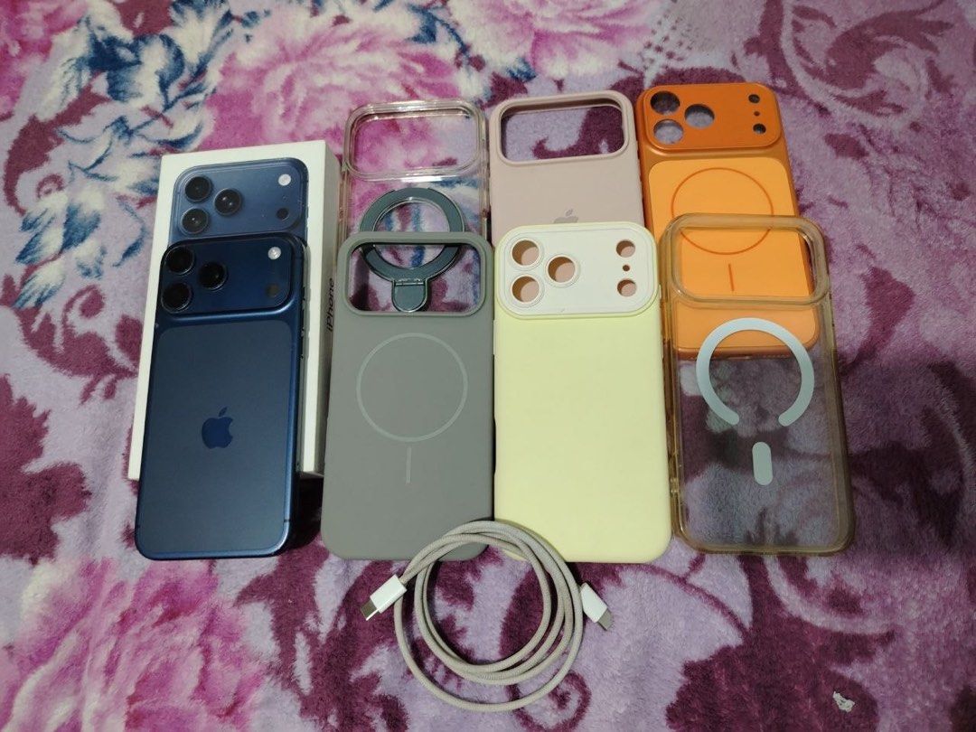Iphone 17 pro max 256gb (Category: iPhone 17 Series) located in Baguio. Submitted by dzgadeets9000_947 (Listing ID 1467934968, Image 2). Description: For sale or swap iphone 17 pro max 256gb 91% beta openline.Underwarranty until october 21 2026.86% smooth with sign of usage Specs -2g 3g 4g 5g networks -2025, September 09 -233 g (8.22 oz) -Glass front (Ceramic Shield 2), aluminum frame, aluminum back/ glass back (Ceramic Shield) -Nano-SIM + eSIM +