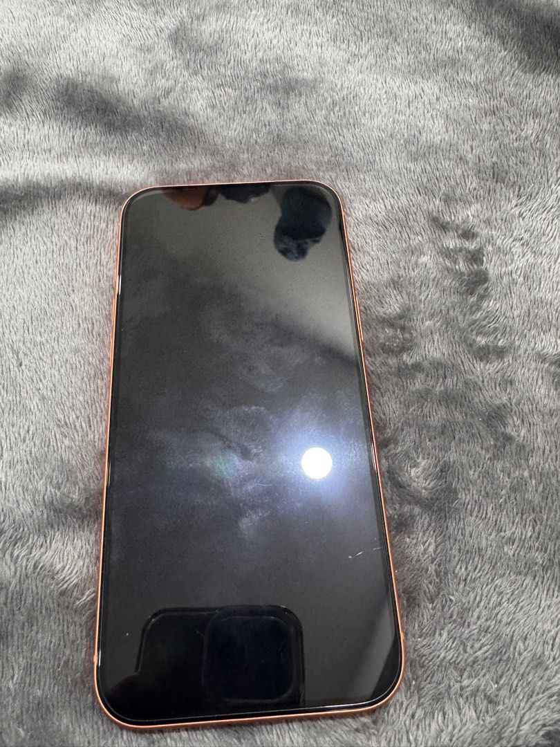 IPHONE 17 PRO MAX COSMIC ORANGE (Category: iPhone 17 Series) located in Manila. Submitted by lozadajasminesam (Listing ID 1468000318, Image 2). Description: IPHONE 17 PRO MAX 512g. COSMIC ORANGE ANYSIM BATT HEALTH 100% CYCLE COUNT 106 NO ISSUE NO DENTS INCLUSION: original box and case .