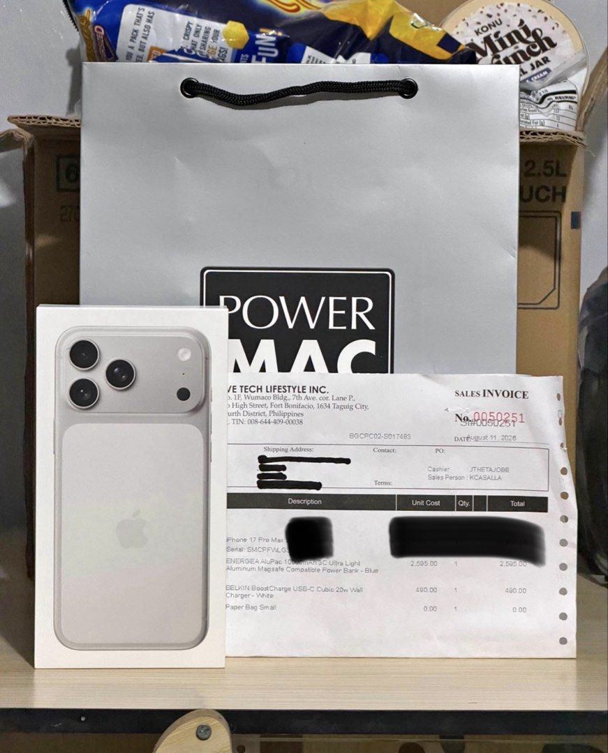 iPhone 17 promax 1tb sealed (Category: iPhone 17 Series) located in Manila. Submitted by mave121 (Listing ID 1467911304, Image 1). Description: .
