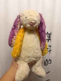 (Category: ) located in . Submitted by hana185 (Listing ID 1468029600, Image 1). Description: .