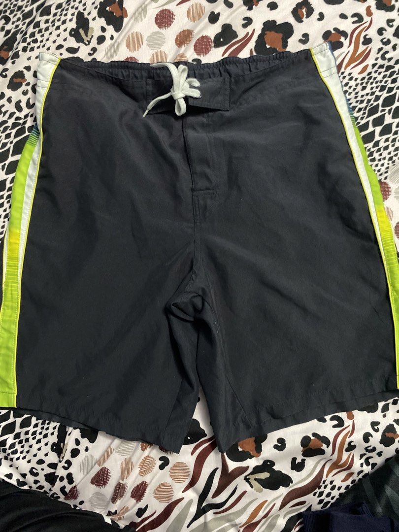 JOE BOXERS Mens Board Shorts (Category: Swim Trunks & Board Shorts) located in Quezon City. Submitted by elmiras_closet (Listing ID 1467925740, Image 1). Description: good condition no flaws or issue from US Balikbayan box Oroginal apparel .