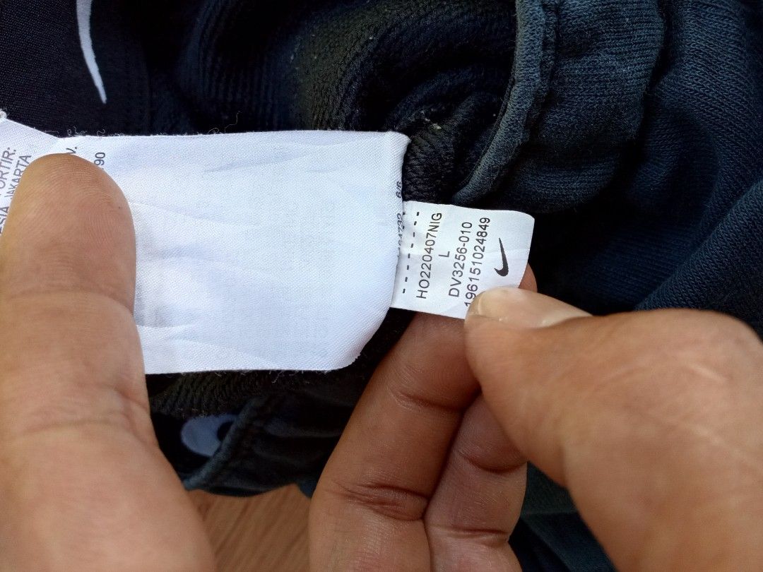 Jogger (Category: Tshirts & Polo Shirts ) located in Ajuy. Submitted by keenstone_527dd8 (Listing ID 1467846386, Image 3). Description: .