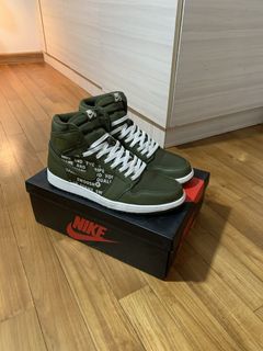 (Category: ) located in . Submitted by the_sneaker_basement (Listing ID 1467947673, Image 1). Description: .