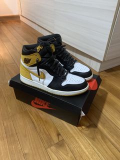 (Category: ) located in . Submitted by the_sneaker_basement (Listing ID 1467953771, Image 1). Description: .