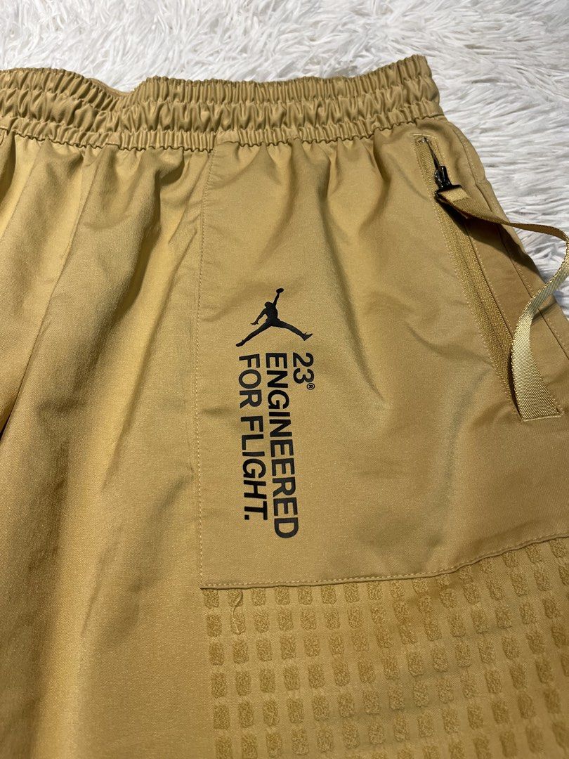 Jordan 23 Engineered Shorts (Large) (Category: Shorts) located in San Pedro. Submitted by iamharoldguerrero (Listing ID 1468058867, Image 2). Description: Jordan 23 Engineered Shorts in Club Gold/ Black (Large) Price: ₱800 only Details: - Original Pre-Loved Jordan Shorts - Condition: 9/10 (Used Twice Only) - Dimensions: H; 21, W;18 (inches) - Size on Tag: Large - no issues Location: San Pedro, Laguna - Free Delivery within San Pedro Area - if Mal