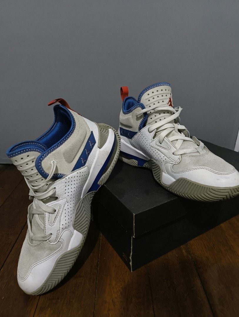 Jordan Basketball Shoes (Category: Sneakers) located in Pasig City. Submitted by cxdwr_ (Listing ID 1467955809, Image 1). Description: - Model: Jordan - Colorway: White mesh and leather upper with striking blue and red details - Condition: Clean laces and insoles, minor scuff mark near the front toe box on one shoe - Packaging: Original box included - Slightly negotiable .