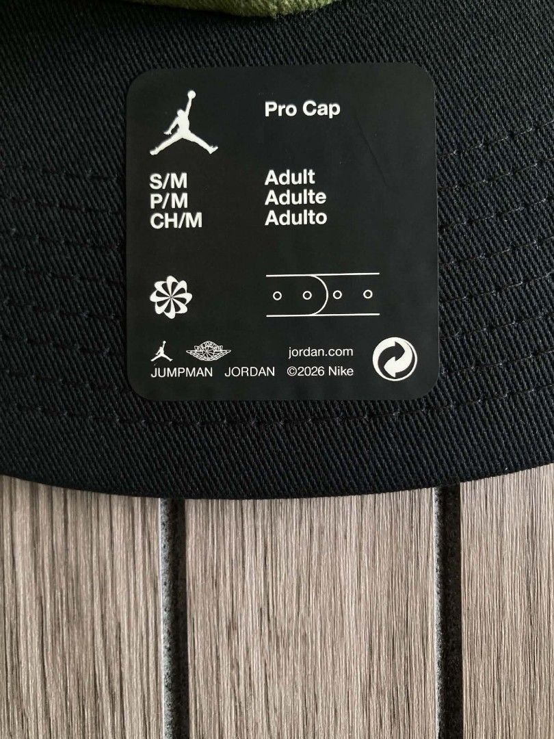 Jordan Pro Cap Olive Green Black Snapback (Category: Caps & Hats) located in Trece Martires City. Submitted by djaothriftshop (Listing ID 1467886982, Image 3). Description: - Authentic Jordan Pro snapback cap - Color: Olive green and black - Iconic embroidered Jumpman Air logo on the front - Flat brim style with store tags still attached - Adjustable back closure for a custom fit - Size: S/M adult fit - Interior branded taping with Jordan quote.