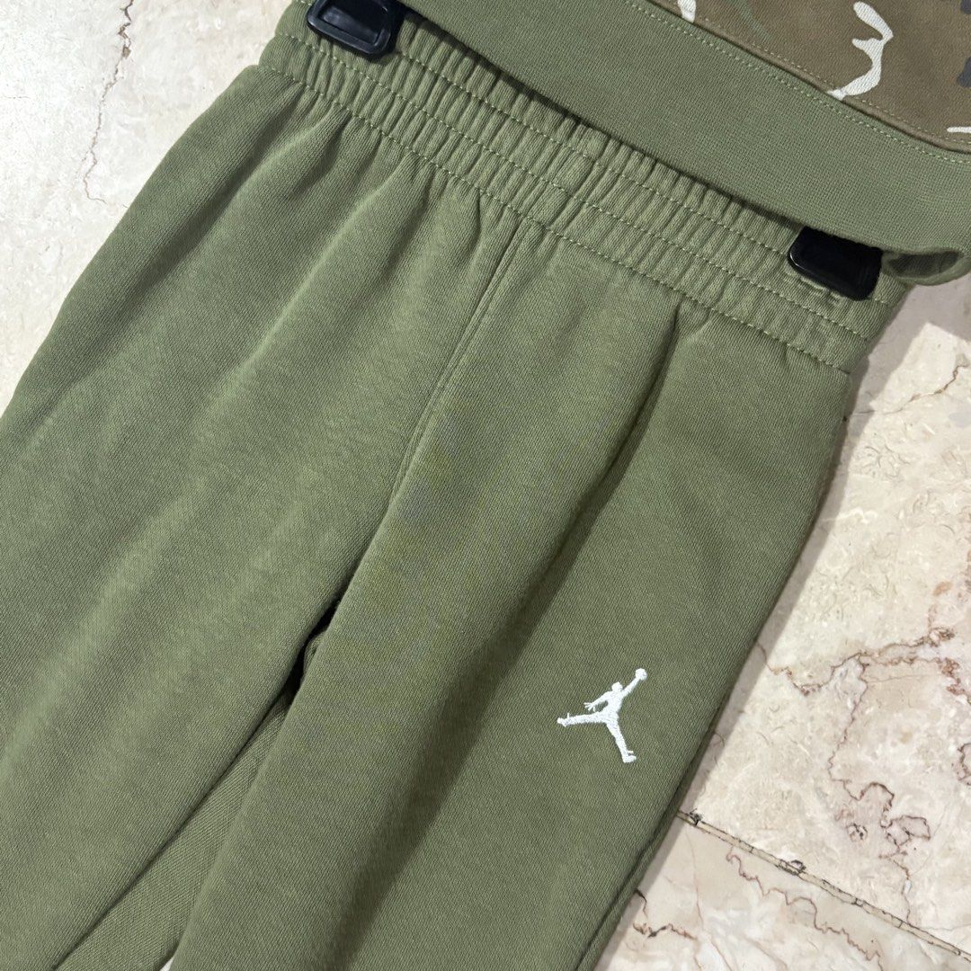 Jordan Tracksuit 2T (Category: Babies & Kids Fashion) located in Quezon City. Submitted by thrift.store888 (Listing ID 1468047742, Image 3). Description: Jordan Camou Tracksuit 2t on tag With hanger No issue Store bought.