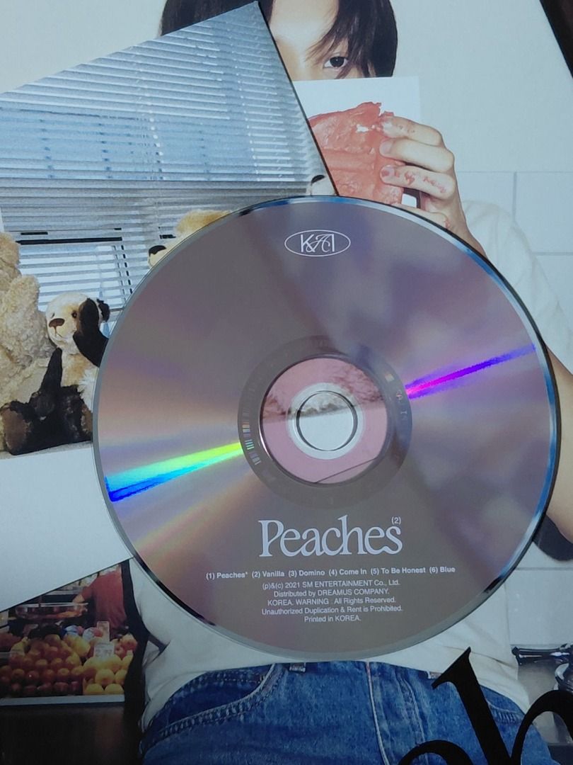 Kai - Peaches 2nd mini album (Kisses version) (Category: K-Wave Merchandise) located in Taytay. Submitted by silverdoseph (Listing ID 1468011253, Image 3). Description: ✨ ONHAND ✨ All items description, condition, and price are on the caption of each photo ✨ NO to rushing/pushing for replies and/or shipping ✨ Would accept requests for additional photos Inclusions: • Postcard • Folded poster • Polaroid • Photocard ˚⟡˖ ࣪ CD has not been used ˚⟡˖ ࣪ 