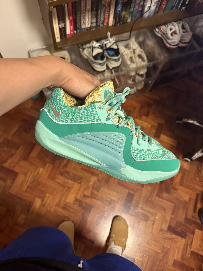 KD 16 Wanda (Category: Sneakers & Footwear) located in Manila. Submitted by affarni (Listing ID 1468050988, Image 1). Description: KD 16 Wanda Lightly used Factory flaw: Super hairline sep lang No other issues. No box Php 2,000.