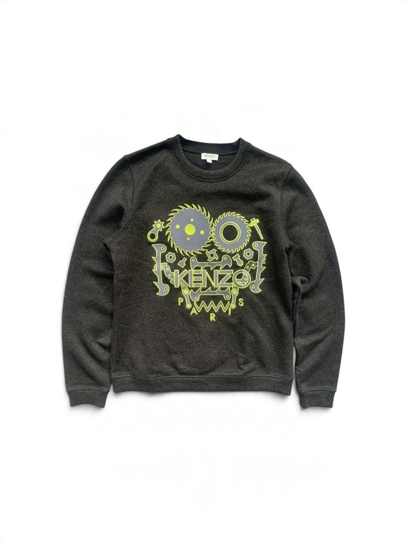 Kenzo Sweatshirt (Category: Luxury Apparel) located in Marikina City. Submitted by azaero (Listing ID 1467972243, Image 1). Description: W 18 x L 23.5 Color rate 10/10 no issues.