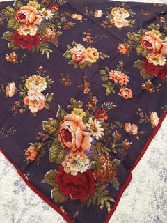 (Category: ) located in . Submitted by PrelovedisReloved (Listing ID 1467976757, Image 1). Description: .