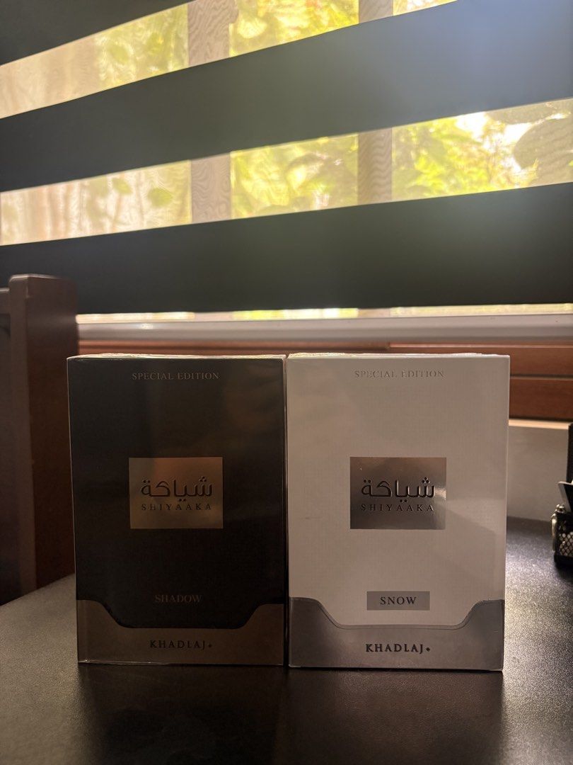 Khadlaj Shiyaaka Shadow and Snow (Category: Fragrance & Deodorants) located in Manila. Submitted by wiseowl67 (Listing ID 1467967537, Image 1). Description: Khadlaj Shiyaaka Snow and Shadow 3600 As pack 2k each Nego Price Loc: Bacoor, Cavite Near Main Square.