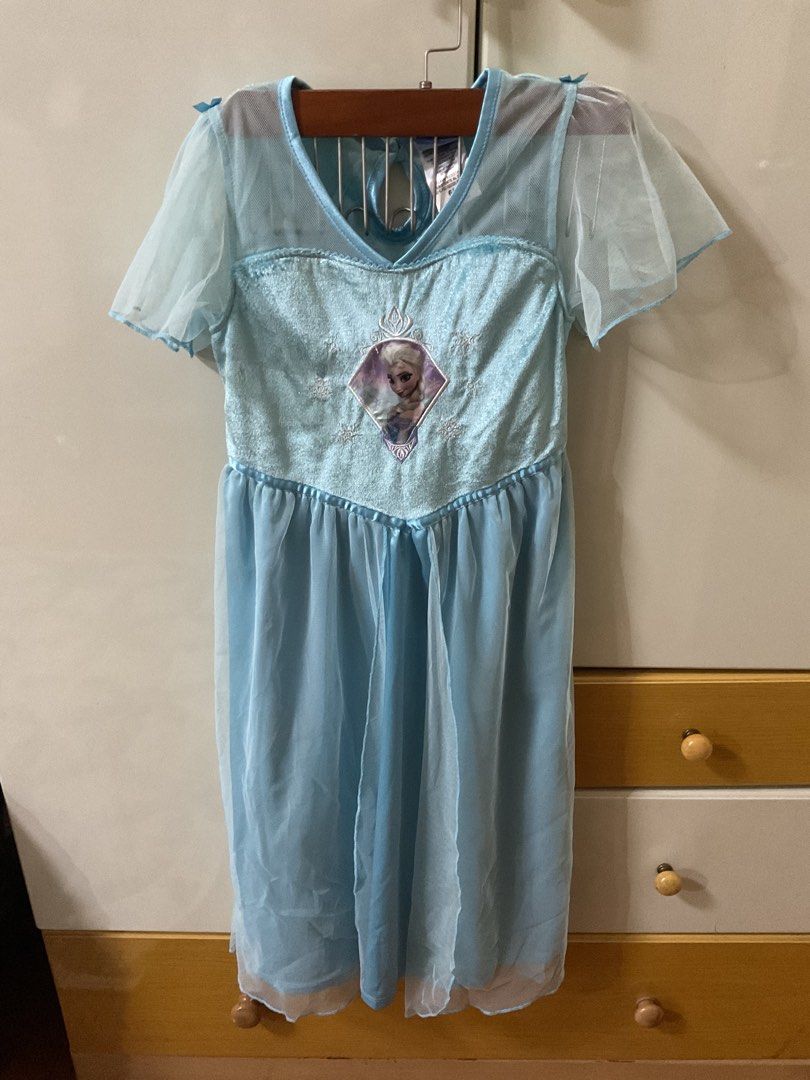 Kids cotume for halloween (Category: Babies & Kids Fashion) located in Manila. Submitted by marygrace68624 (Listing ID 1467872661, Image 3). Description: PLEASE TAKE TIME TO READ FIRST BEFORE INQUIRING Kids costume for halloween. Price varies depending on the costume. 1. SNOWHITE COSTUME- 350. For 4 yrs old 2. QUEEN ELSA COSTUME -380 for 6 years old 3. SOPHIA THE FIRST—380 FOR 6X 4. COSTUME WITH WINGS- 250 . There is a cut at the shoulder part so