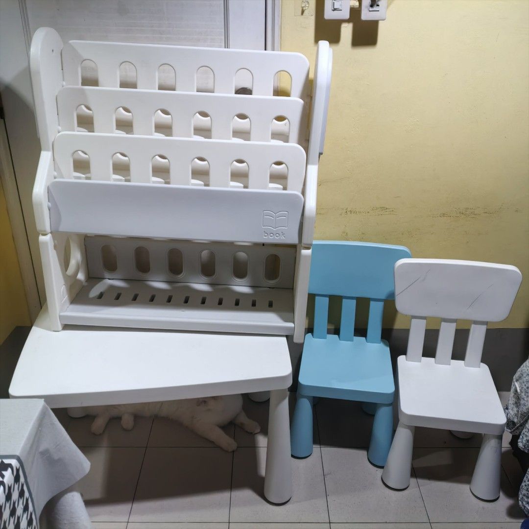 Kid's table +Chairs + Bookshelf set (Category: Kids Tables & Chairs) located in Manila. Submitted by _wiskerwanderer (Listing ID 1467852309, Image 1). Description: Hello Mommies with toddlers / preschoolers! 🧸 Selling KID'S TABLE + CHAIR + BOOKSHELF set for only ₱850 Perfect for study time, coloring, reading, and playtime. Honest issue: May mga sulat and light scratches na gawa ng bagets. For pick up lang po/ lalamove (buyer's expense) Loc. DV L