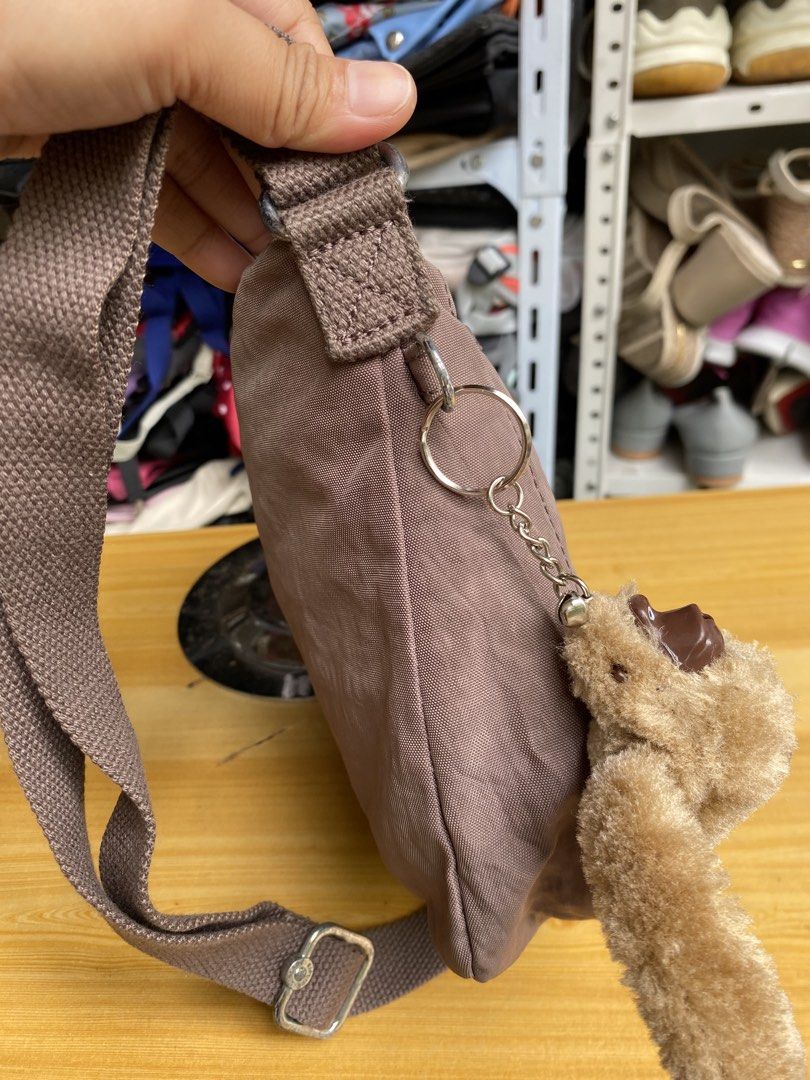 Kipling Moyelle Crossbody Bag (Category: Cross-body Bags) located in Davao. Submitted by kurt2021.turtle (Listing ID 1467847912, Image 3). Description: .