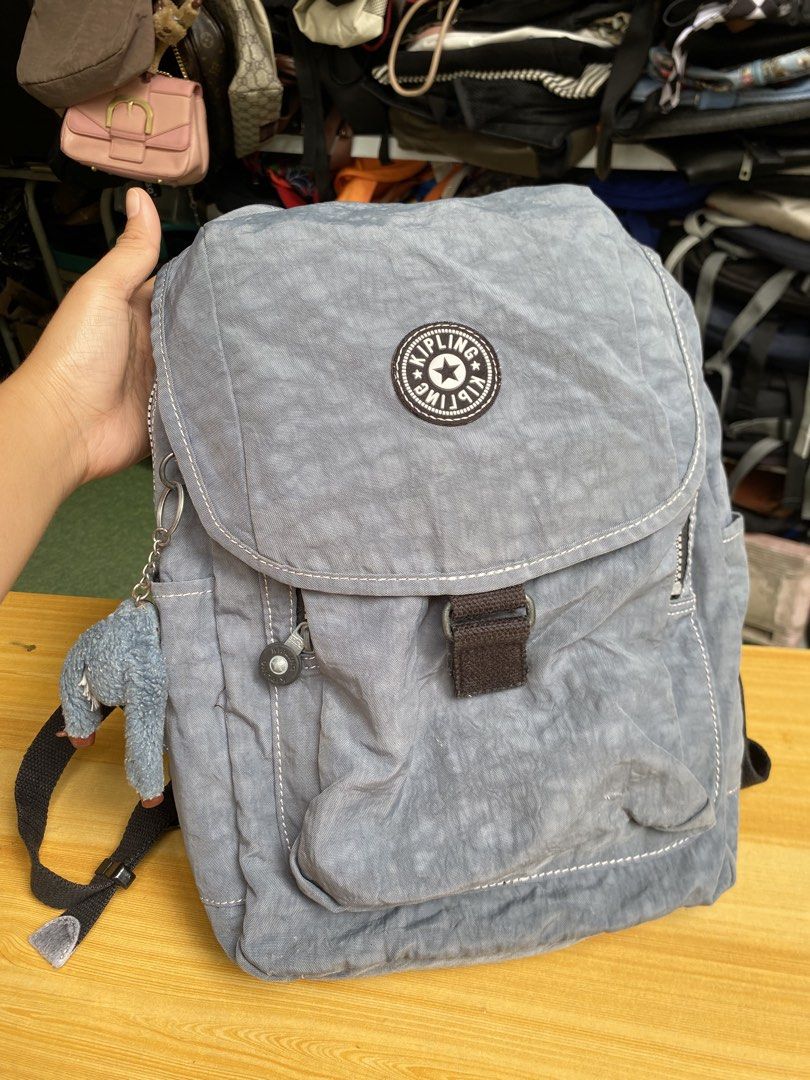 Kipling Queenie Backpack (Category: Backpacks) located in Davao. Submitted by kurt2021.turtle (Listing ID 1467899085, Image 2). Description: .